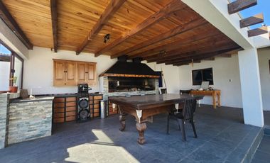 Se vende hermosa casa en Parcelacion El Llano, Rengo