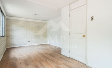 A Pasos Estadio Croata. 3 Dorm, 2 Baños, Servicios.