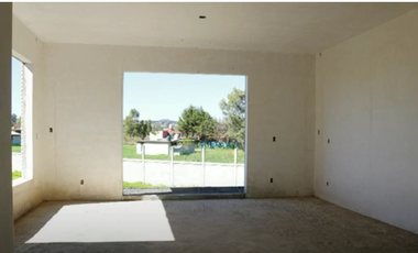 se vende casa con terreno de 5,200m2 en Jilotepec, Denjhi, Calpulalpan, Estado de México