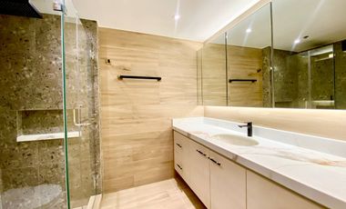 ONE ROXAS TRIANGLE FOR SALE