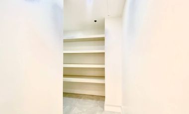 ONE ROXAS TRIANGLE FOR SALE