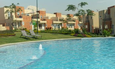 ESTRENE BONITA CASA EN CONJUNTO CON ALBERCA