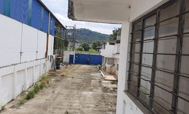 ALQUILER DE  bodega ideal cerca de la Refinería en Esmeraldas  Dimensiones: 15x47 m²