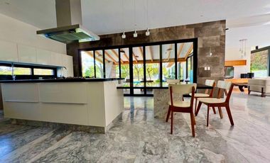 Residencia en Venta Fraccionamiento Club de Golf El Cristo Atlixco, Puebla