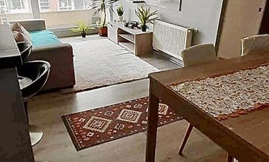Se arrienda departamento amoblado frente al Mall Plaza del Trébol