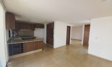 RENTO CASA EN CONDOMINIO AMARA GRAND ALTOS JURIQUILLA QUERETARO