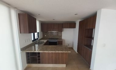 RENTO CASA EN CONDOMINIO AMARA GRAND ALTOS JURIQUILLA QUERETARO