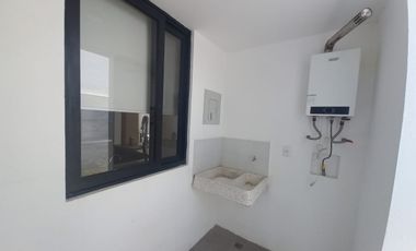 RENTO CASA EN CONDOMINIO AMARA GRAND ALTOS JURIQUILLA QUERETARO