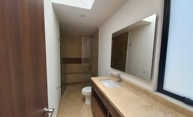 RENTO CASA EN CONDOMINIO AMARA GRAND ALTOS JURIQUILLA QUERETARO