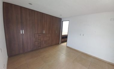 RENTO CASA EN CONDOMINIO AMARA GRAND ALTOS JURIQUILLA QUERETARO