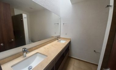 RENTO CASA EN CONDOMINIO AMARA GRAND ALTOS JURIQUILLA QUERETARO