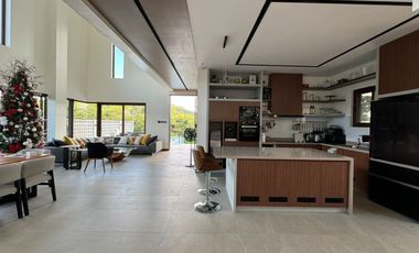 Fully Furnished 8 Bedroom House and Lot in Tali Beach Subdivision, Nasugbu For Sale