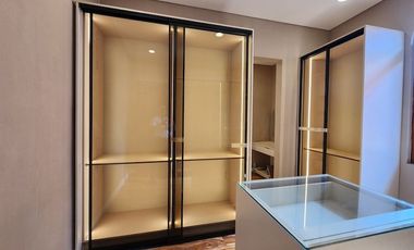 House and Lot For Sale at Portofino Heights Las Pinas City