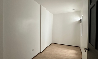 Brand new 3BR Townhouse for sale in Villanueva Village Sucat Parañaque @ 6.4M ONLY!