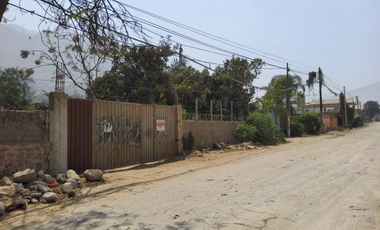 Vendo Terreno con Ubicacion Privilegiada en Chaclacayo en Plena Carretera