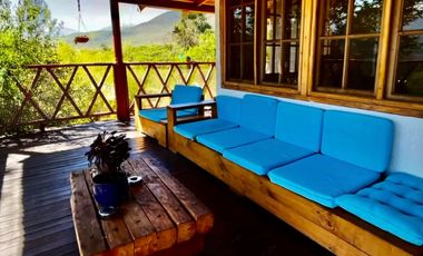 Venta de Amplio Terreno con Casa Amoblada en Chacayes, Machalí. Región de O’Higgins.