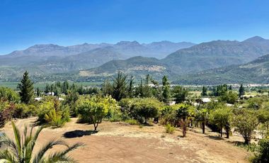 Venta de Amplio Terreno con Casa Amoblada en Chacayes, Machalí. Región de O’Higgins.