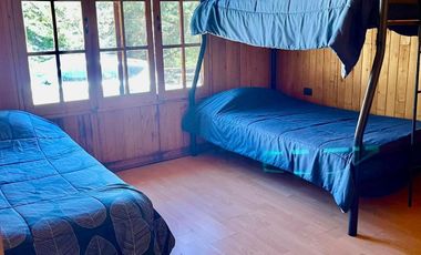 Venta de Amplio Terreno con Casa Amoblada en Chacayes, Machalí. Región de O’Higgins.