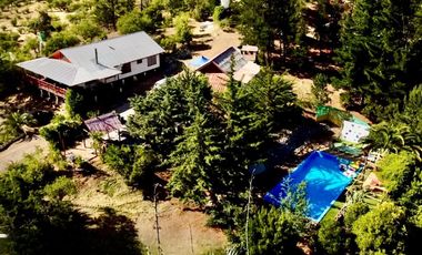 Venta de Amplio Terreno con Casa Amoblada en Chacayes, Machalí. Región de O’Higgins.
