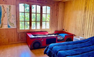 Venta de Amplio Terreno con Casa Amoblada en Chacayes, Machalí. Región de O’Higgins.