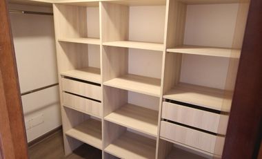 VENDO  Maravilloso dep estilo y calidad superior de  1D 1B con estacionamiento y bodega