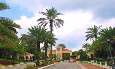 3 Bedroom house With Office and Balcony in  Ayala Westgrove Heights Inchican Silang Cavite