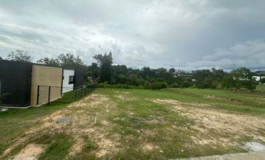 SE VENDE LOTE NUMERO 4 VALLES DE ESPAÑA