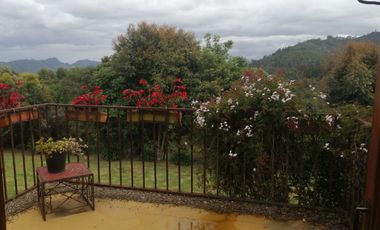 CASA CAMPESTRE EN VENTA EN TABIO