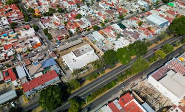 Edificio en Venta, sobre avenida cerca de Av. Circunvalación Norte, Guadalajara