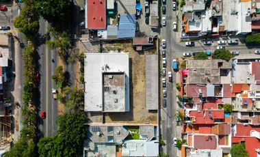 Edificio en Venta, sobre avenida cerca de Av. Circunvalación Norte, Guadalajara