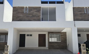 CASA en Renta 3 Recámaras Fuerteventura, SLP