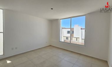 CASA en Renta 3 Recámaras Fuerteventura, SLP