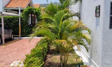 CASA CAMPESTRE EN VENTA EN GIRARDOT