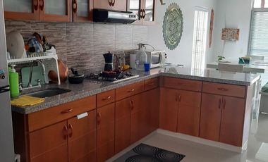 CASA CAMPESTRE EN VENTA EN GIRARDOT