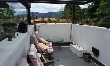 CASA CAMPESTRE EN VENTA EN CHÍA (LA BALSA)