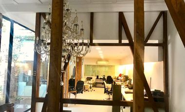 CASA LOFT, 3 NIVELES, APTA PARA OFICINA (O VIVIENDA CON MODIFICACIONES), PASAJE CERRADO. ERNESTO PINTO LAGARRIGUE, BARRIO BELLAVISTA, RECOLETA