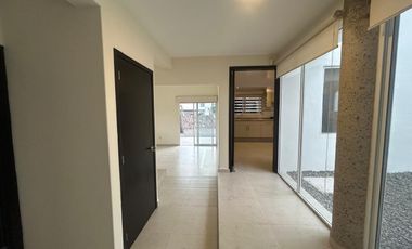 Casa de 4 recámaras en Balcones de  Juriquilla