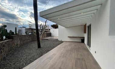 Casa de 4 recámaras en Balcones de  Juriquilla