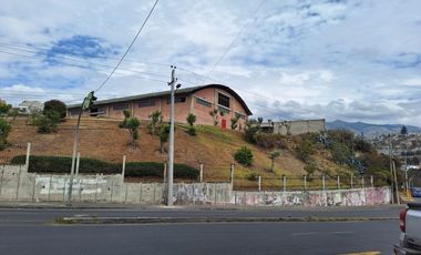 VENTA BODEGA COMERCIAL EN AMBATO, SECTOR CIUDADELA INGAHURCO
