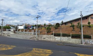 VENTA BODEGA COMERCIAL EN AMBATO, SECTOR CIUDADELA INGAHURCO