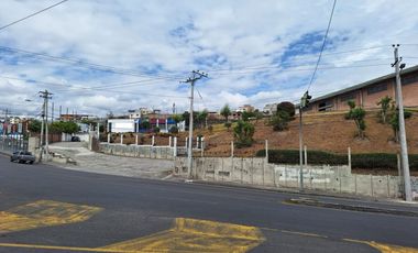 VENTA BODEGA COMERCIAL EN AMBATO, SECTOR CIUDADELA INGAHURCO