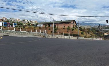 VENTA BODEGA COMERCIAL EN AMBATO, SECTOR CIUDADELA INGAHURCO
