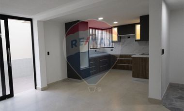 CASA EN VENTA EN EL CENTRO DE LA CIUDAD DE IBARRA