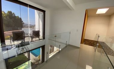 Burgos Corinto - Estricta y Doble Seguridad - Hermosa Casa.