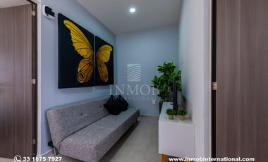 Casa en Venta con recamara en planta baja, Zona Valle Imperial, Zapopan