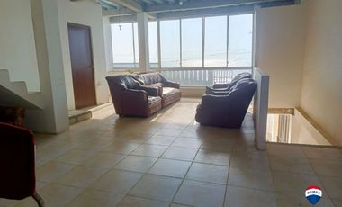 casa frente al mar de venta portoviejo crucita H/M