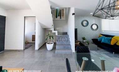 Casa en Venta de entrega inmediata, cerca del Fracc. Valle Imperial, Zapopan