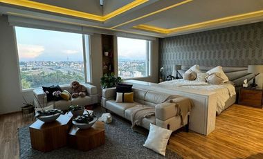 PENTHOUSE AMUEBLADO Y DECORADO EN VENTA EN LA VISTA COUNTRY CLUB