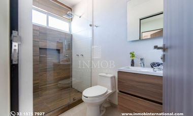 Casa con recamara planta baja cerca de Valle Imperial, Zapopan