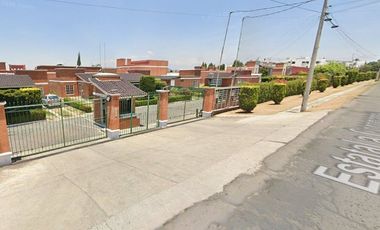 HERMOSA CASA EN CONJUNTO JARDINES DE SAN DIEGO CHOLULA CESION INMEDIATA